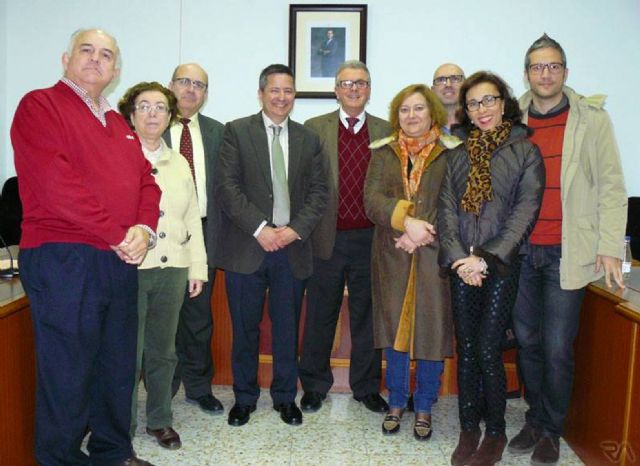 El director general de Planificación Educativa y Recursos Humanos se reúne con la concejala de Educación de Abarán