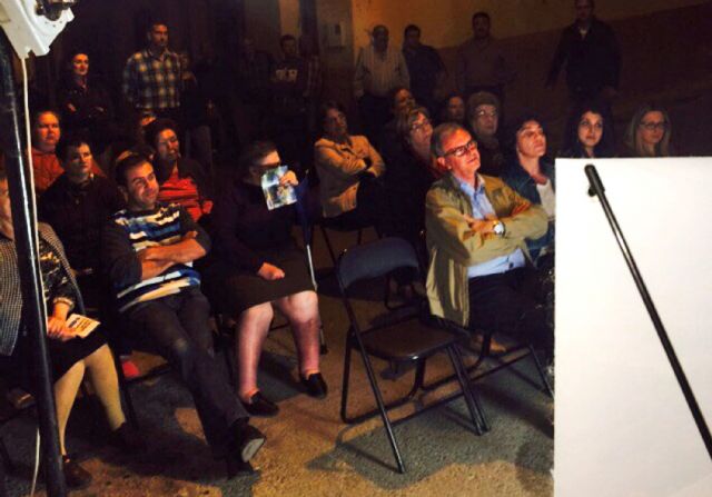 Jesús Molina Izquierdo, candidato a la reelección en Abarán, llevó al barrio de La Cañá sus propuestas