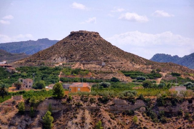 Somos Región solicita a la Administración la restauración, acondicionamiento y apertura del yacimiento arqueológico del Cabezo de la Cobertera