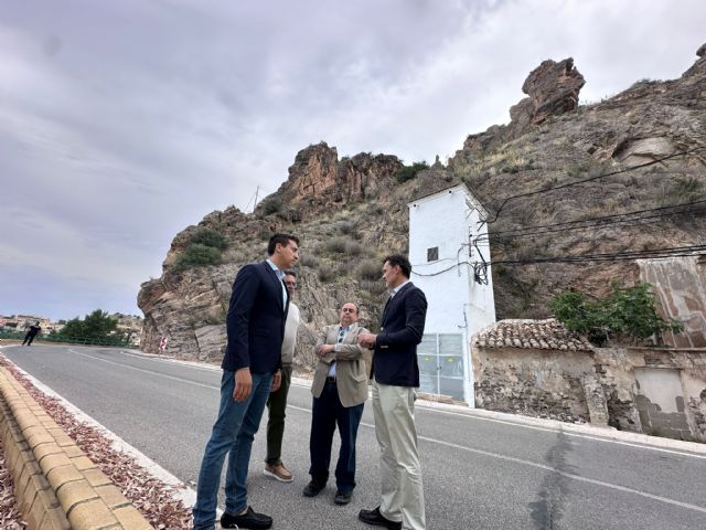 La Comunidad refuerza la seguridad ante las inundaciones en la carretera que une los municipios de Blanca y Abarán